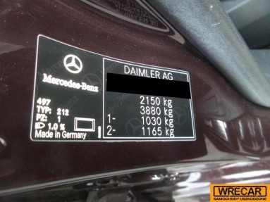 Купить Mercedes-Benz E 200 E 200 CGI BlueEFFICIENCY, 1.8, 2011 года с пробегом, цена 432733 руб., id 9997