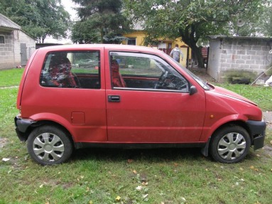 Купить Fiat Cinquecento, 0.9, 1996 года с пробегом, цена 0 руб., id 10004