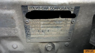 Купить Volvo V40, 1.9, 1996 года с пробегом, цена 1592 руб., id 10080