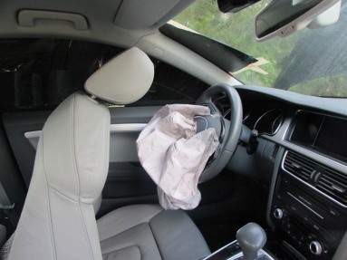 Купить Audi quattro 3.0 TDi MR`12 B8 S tronic, 3.0, 2011 года с пробегом, цена 1592 руб., id 10097