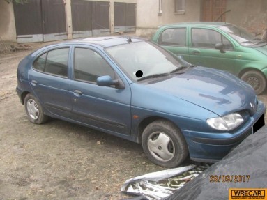 Купить Renault Megane, 1.6, 1996 года с пробегом, цена 0 руб., id 10103