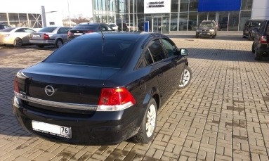 Opel Astra H Sedan, 1.6, 2011 года с пробегом, id 1330