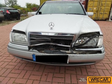 Купить Mercedes-Benz C 250 C 250 TD                  MR`9, 2.5, 1998 года с пробегом, цена 3183 руб., id 10224