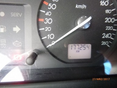 Купить Renault Laguna, 1.8, 2005 года с пробегом, цена 1592 руб., id 10240