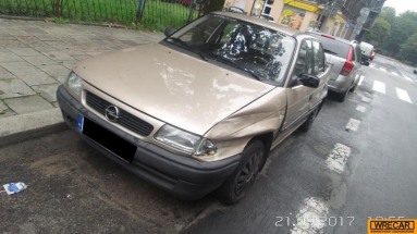 Купить Opel Astra, 1.4, 1998 года с пробегом, цена 0 руб., id 10248