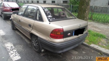 Купить Opel Astra, 1.4, 1998 года с пробегом, цена 0 руб., id 10248