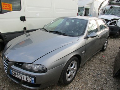 Купить Alfa Romeo 156, 2.4, 2005 года с пробегом, цена 182699 руб., id 10276