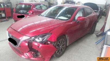 Купить Mazda 3  3 - 2.0, 2.0, 2014 года с пробегом, цена 539653 руб., id 10289