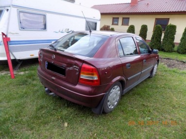 Купить Opel Astra, 1.6, 2000 года с пробегом, цена 1592 руб., id 10339