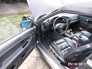 Купить BMW 3 cabrio, 2.5, 1993 года с пробегом, цена 46990 руб., id 10355