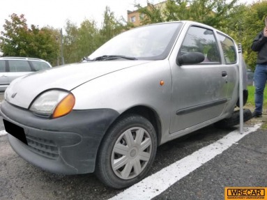 Купить Fiat Seicento, 0.9, 2000 года с пробегом, цена 1592 руб., id 10361