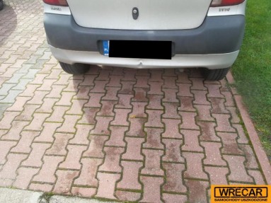 Купить Toyota Yaris, 1.0, 2001 года с пробегом, цена 19446 руб., id 10378