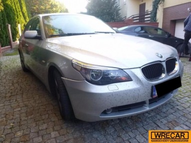 Купить BMW 5 525i, 2.5, 2005 года с пробегом, цена 153910 руб., id 10423