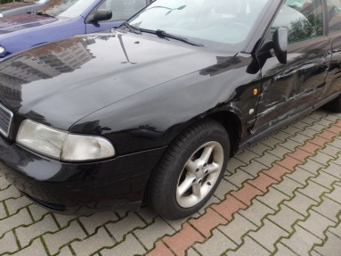 Купить Audi A4, 1.6, 1996 года с пробегом, цена 1592 руб., id 10441