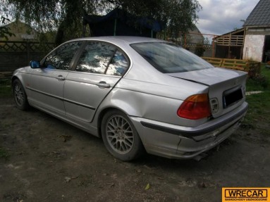 Купить BMW 325 325i Kat., 2.5, 2001 года с пробегом, цена 25882 руб., id 10455