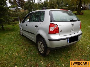 Купить Volkswagen Polo, 1.4, 2004 года с пробегом, цена 1592 руб., id 10467