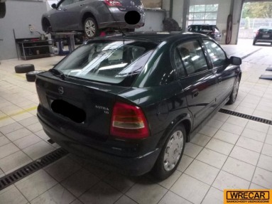 Купить Opel Astra, 1.6, 2000 года с пробегом, цена 1592 руб., id 10489
