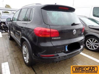 Купить Volkswagen Tiguan, 2.0, 2013 года с пробегом, цена 589895 руб., id 10496