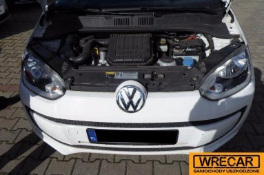 Купить Volkswagen up! 1.0 move up!, 1.0, 2015 года с пробегом, цена 4844 руб., id 10533