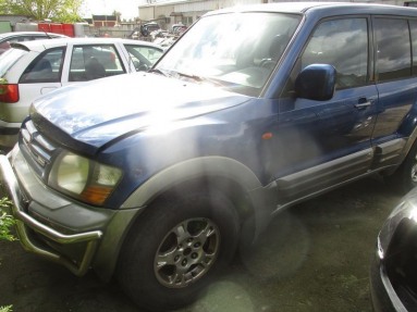 Купить Mitsubishi Pajero, 3.2, 2000 года с пробегом, цена 38893 руб., id 10535