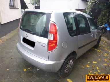 Купить Skoda Roomster, 1.9, 2007 года с пробегом, цена 35640 руб., id 10564