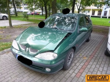 Купить Renault Megane, 1.6, 2000 года с пробегом, цена 1592 руб., id 10586