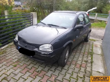 Купить Opel Corsa, 1.0, 2000 года с пробегом, цена 0 руб., id 10607