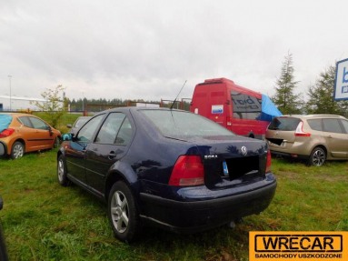 Купить Volkswagen Bora, 1.9, 2003 года с пробегом, цена 16194 руб., id 10608
