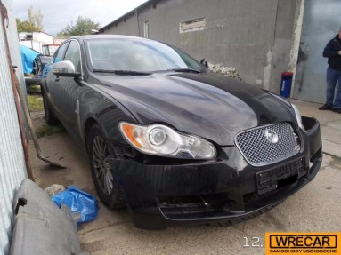 Купить Jaguar XF, 2.7, 2008 года с пробегом, цена 170173 руб., id 10644