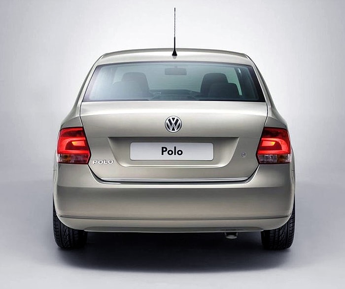 Вид сзади Volkswagen Polo